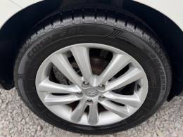 HYUNDAI - IX35 - 2014/2015 - Branca - R$ 73.900,00