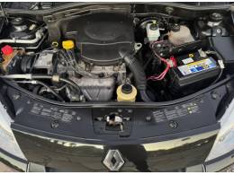 RENAULT - SANDERO - 2012/2013 - Preta - R$ 35.900,00