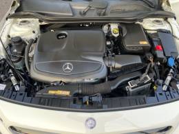 MERCEDES-BENZ - GLA 200 - 2014/2015 - Branca - R$ 119.900,00