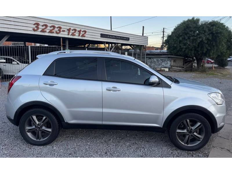 SSANGYONG - KORANDO - 2011/2012 - Prata - R$ 44.900,00