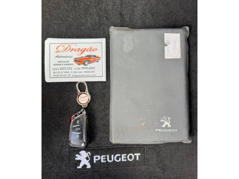 PEUGEOT - 208 - 2015/2016 - Vermelha - R$ 47.900,00