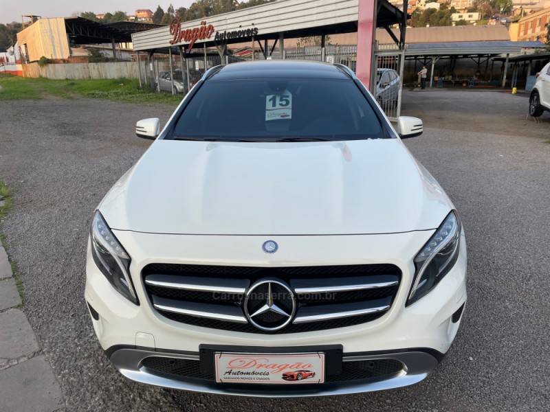 MERCEDES-BENZ - GLA 200 - 2014/2015 - Branca - R$ 119.900,00